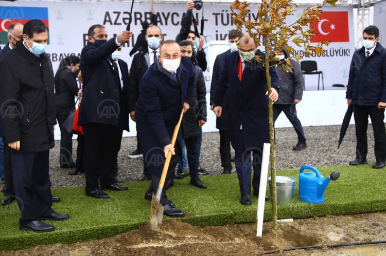 Azerbaycan’da “Geleceğe Nefes, Dünyaya Nefes”
