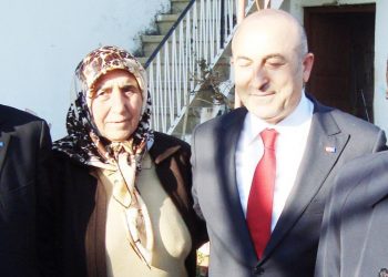 Anneler Günü Kutlu Olsun