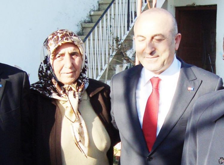 Anneler Günü Kutlu Olsun