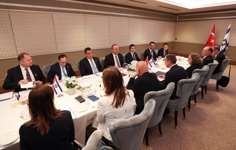 İsrail Turizm Bakanı Yoel Razvozov ve Bölgesel İşbirliği Bakanı Esawi Frej ile Görüşmemiz