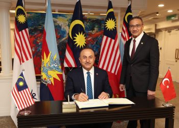 Malezya Kıdemli Savunma Bakanı Hishammuddin Hussein ile Görüşmemiz